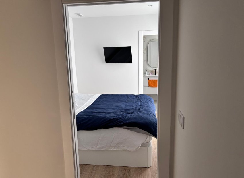 Herverkoop - Geschakelde Villa -
Los Montesinos - La Herada