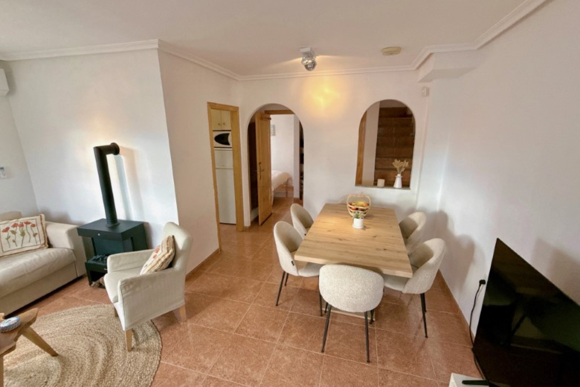 Herverkoop - Geschakelde Villa -
Orihuela - Desamparados - Hurchillo - Torremendo