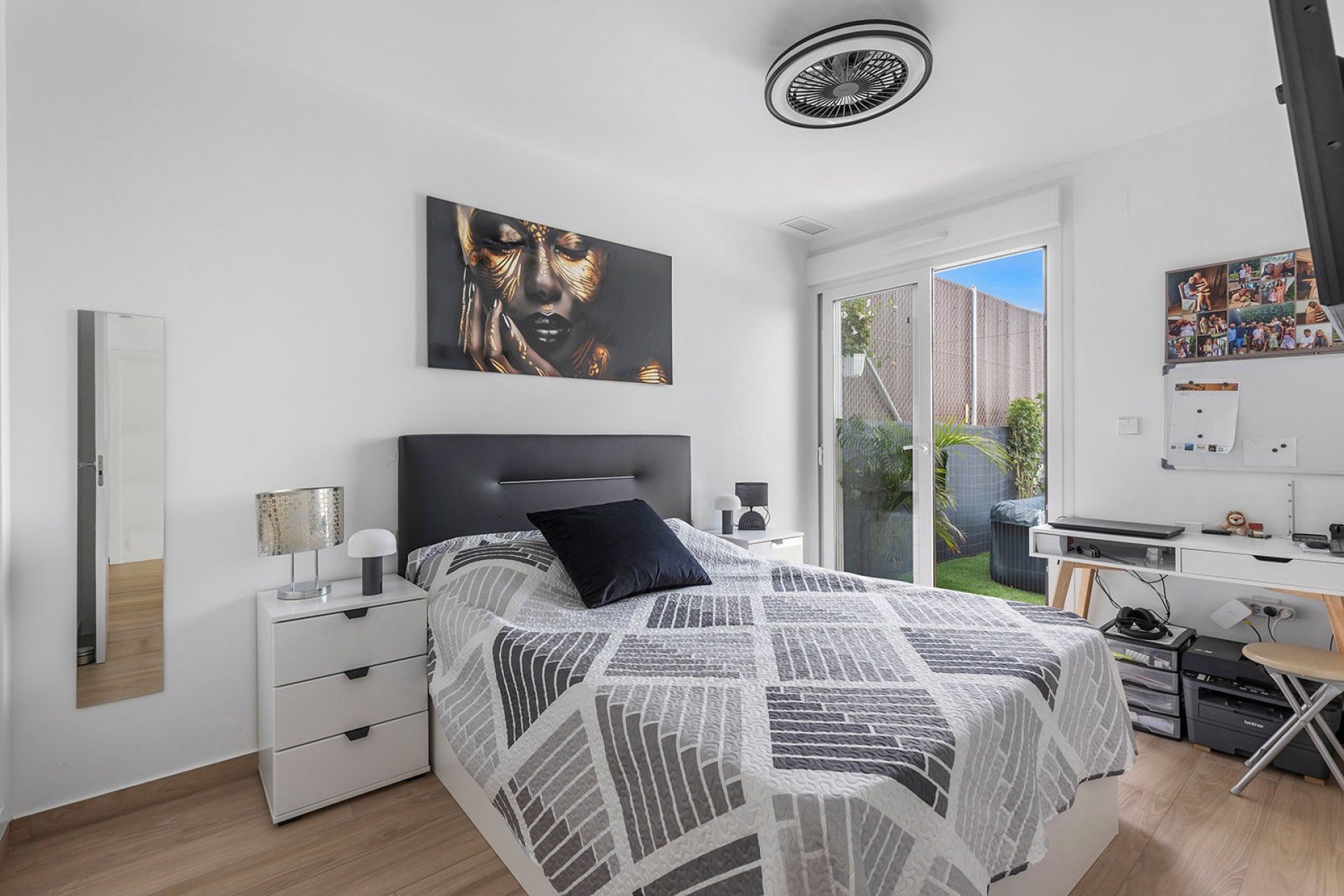 Herverkoop - Geschakelde Villa -
Orihuela - Entre Naranjos - Vistabella