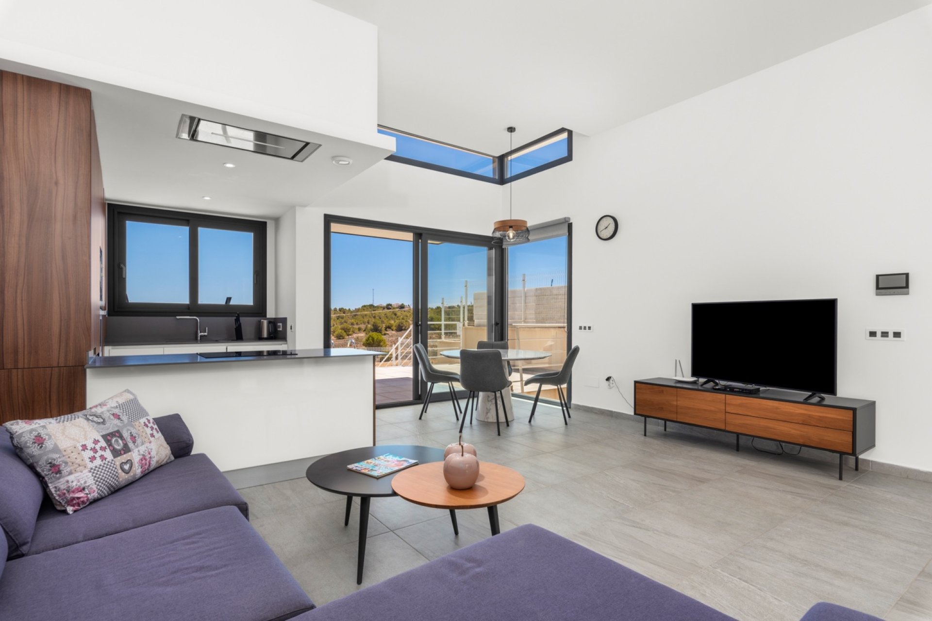 Herverkoop - Geschakelde Villa -
San Miguel de Salinas - Costa Blanca South