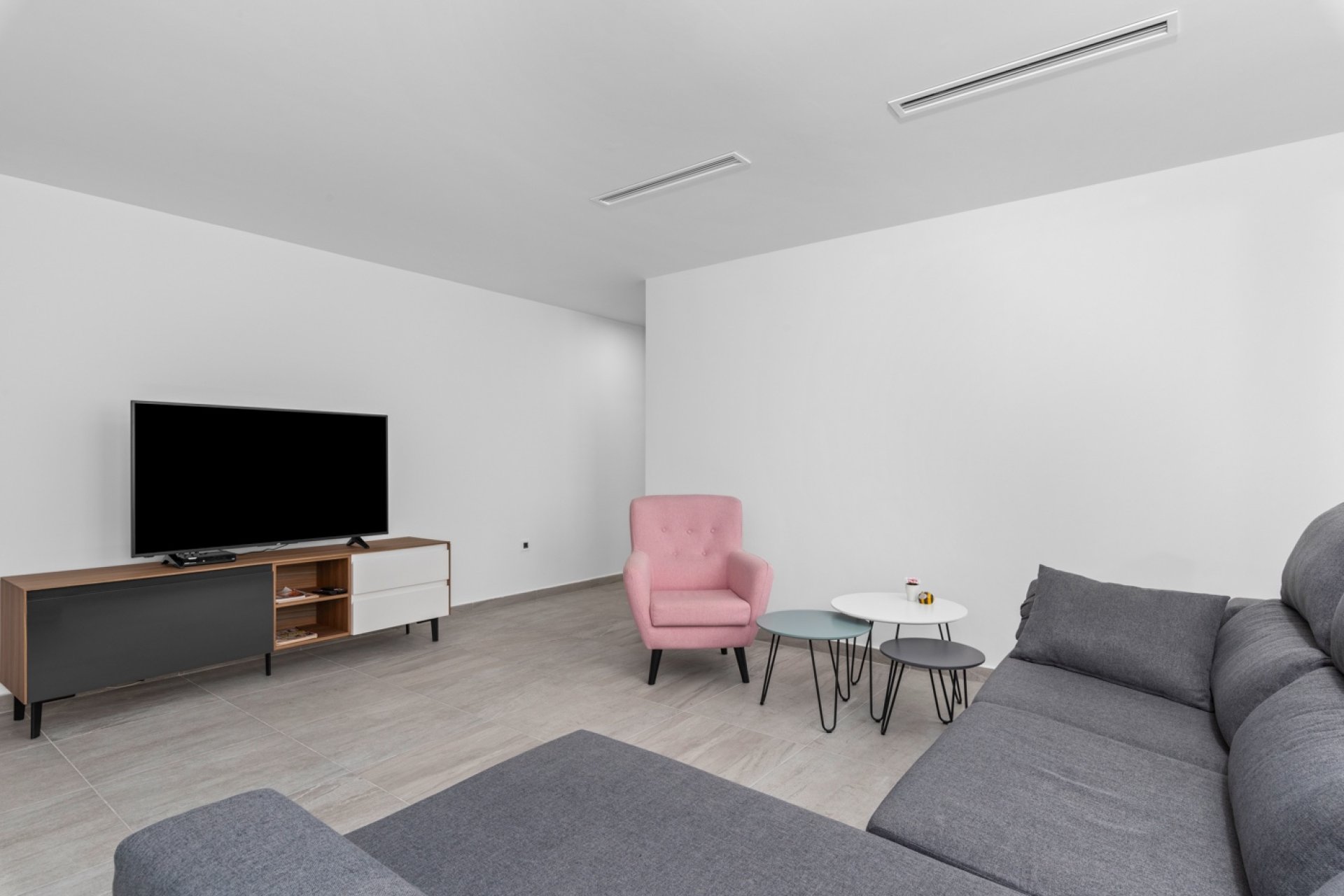 Herverkoop - Geschakelde Villa -
San Miguel de Salinas - Costa Blanca South