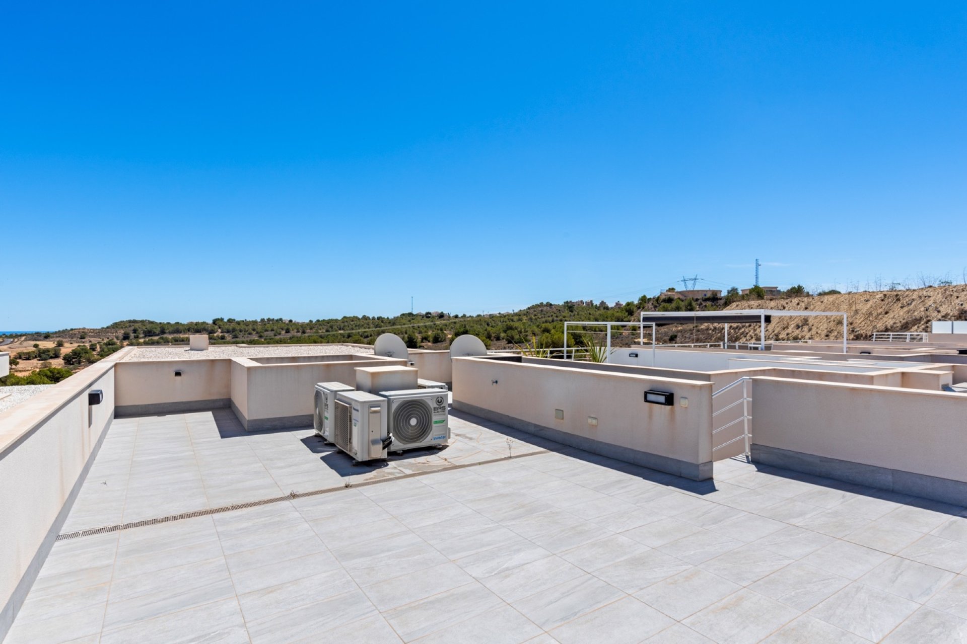 Herverkoop - Geschakelde Villa -
San Miguel de Salinas - Costa Blanca South