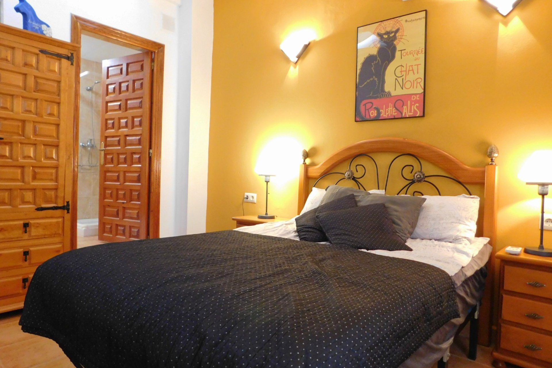Herverkoop - Geschakelde Villa -
Torrevieja - San Luis
