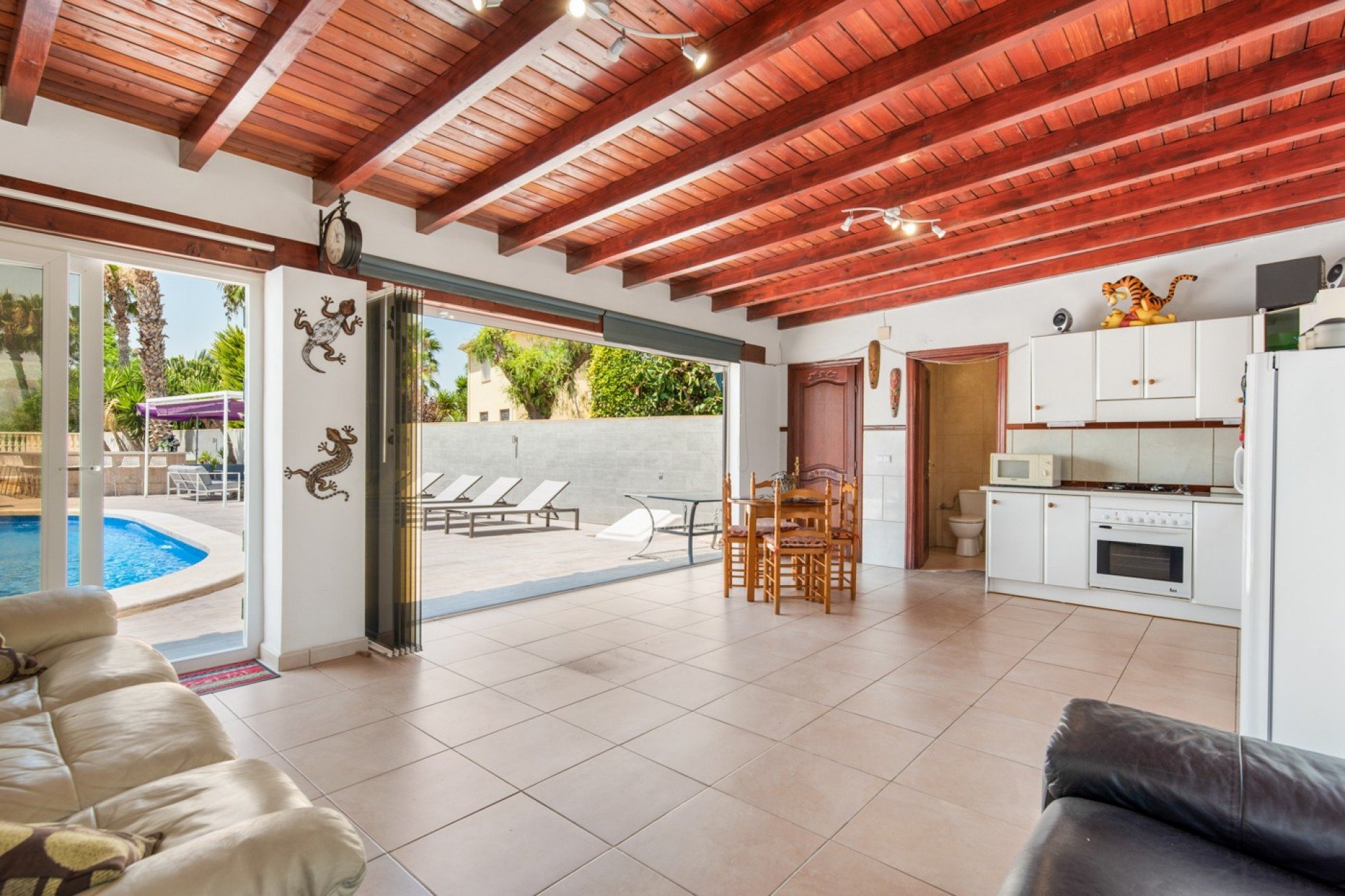 Herverkoop - Landhuis -
Catral