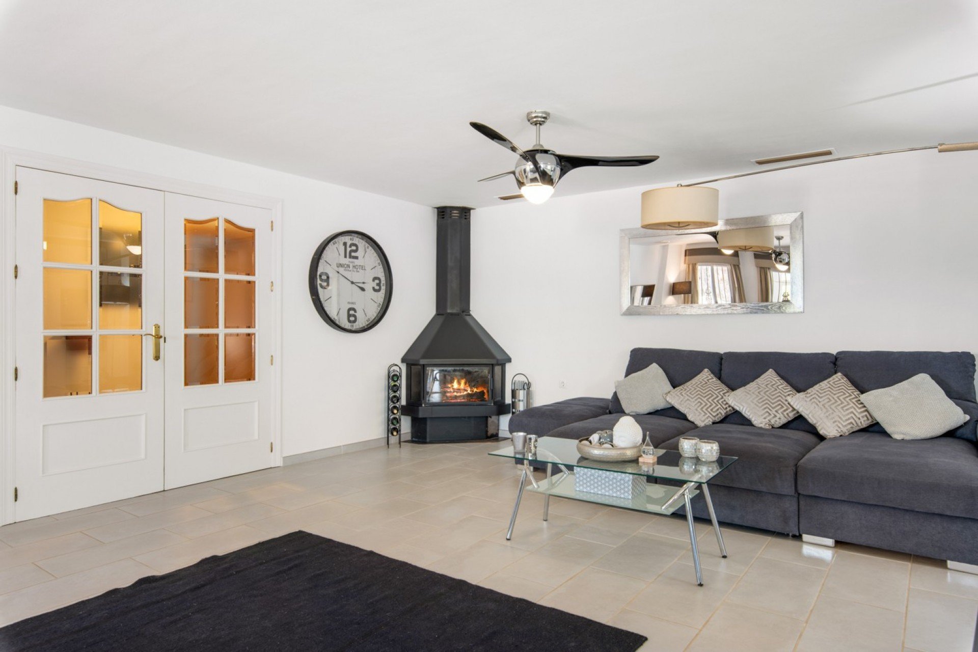 Herverkoop - Landhuis -
Catral