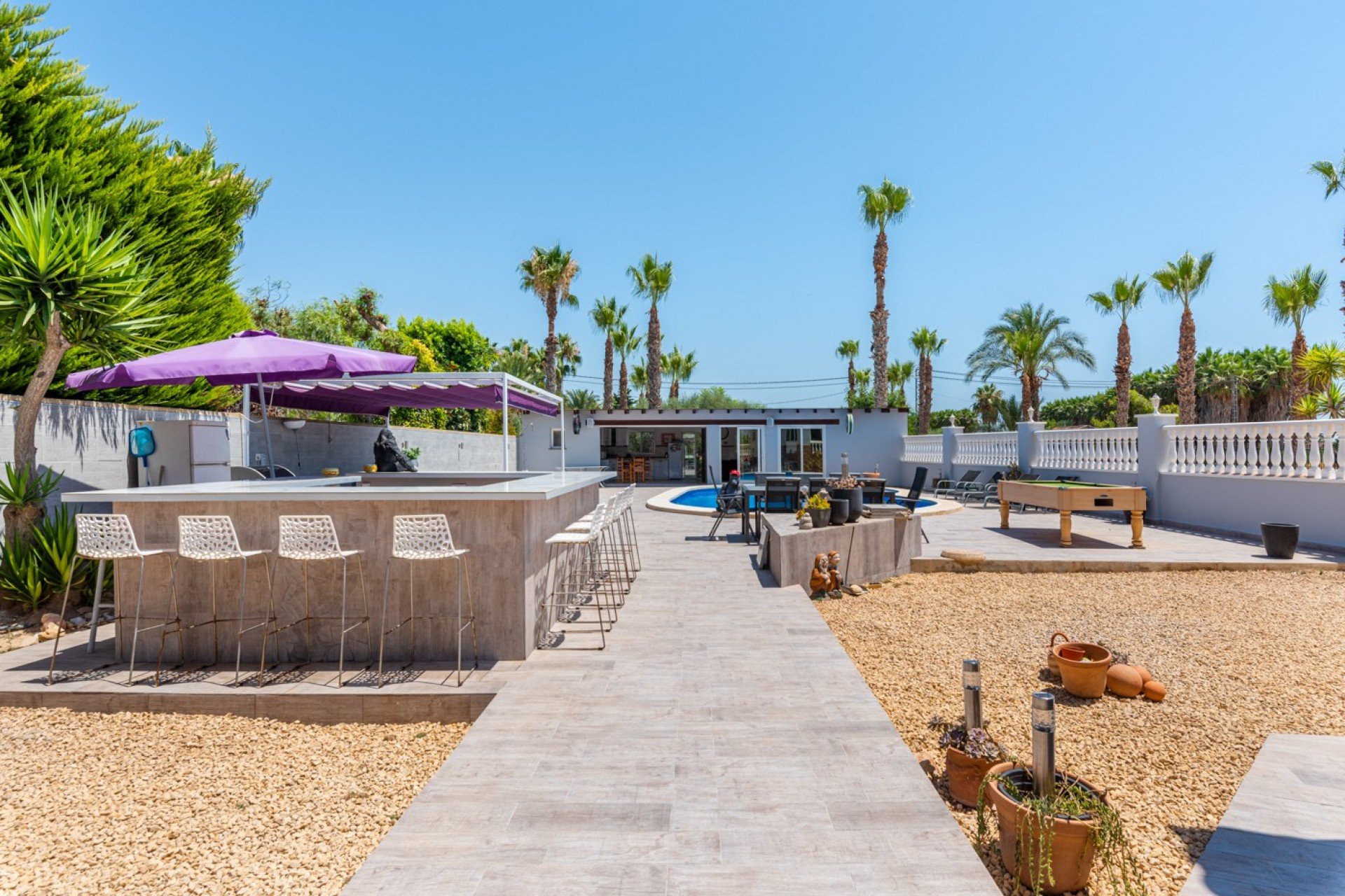 Herverkoop - Landhuis -
Catral