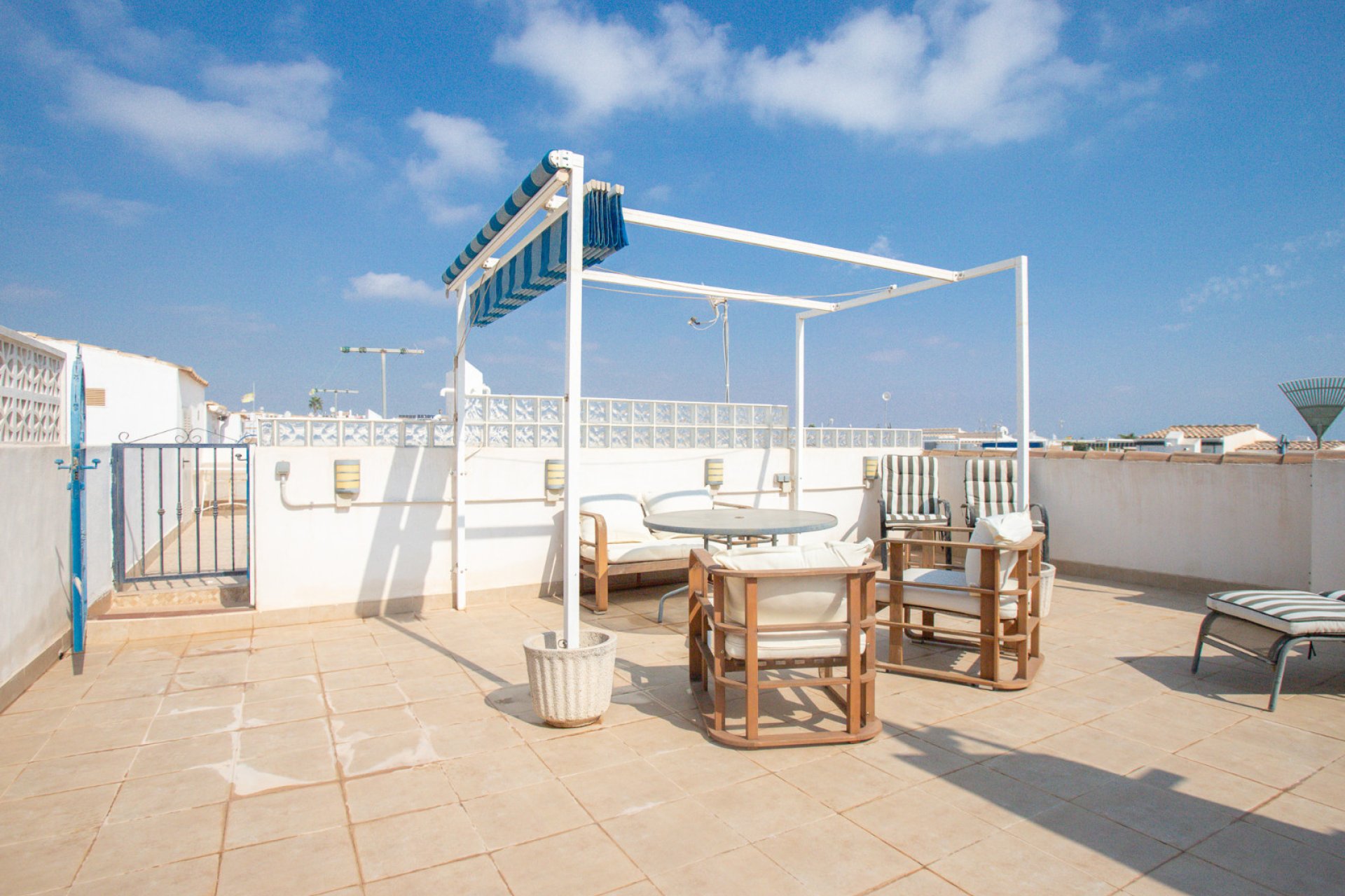 Herverkoop - Penthouse -
Orihuela Costa - Los Almendros-La Florida