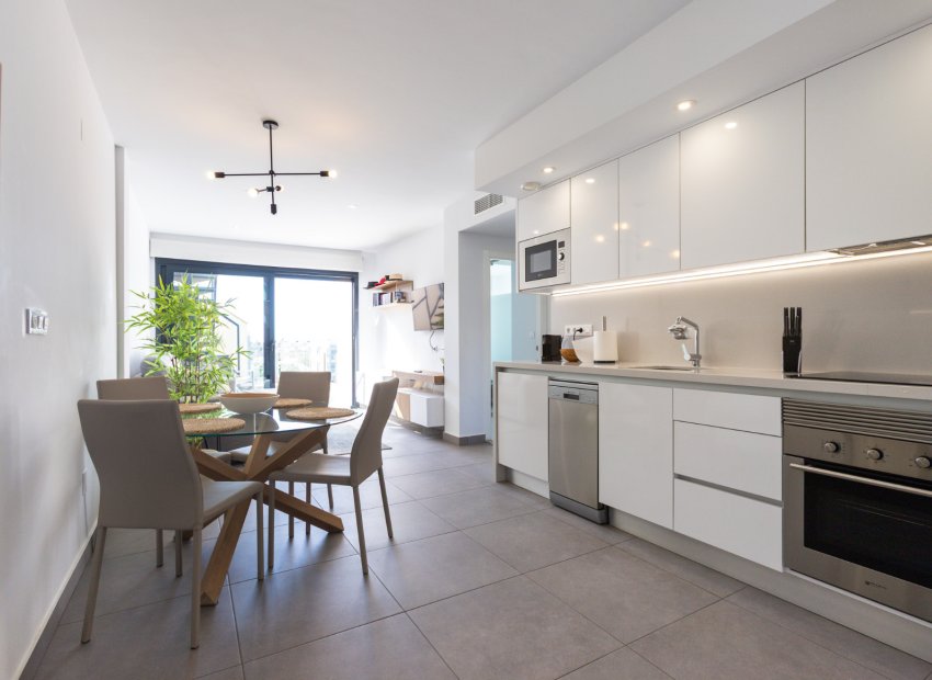 Herverkoop - Penthouse -
Orihuela Costa - Villamartín