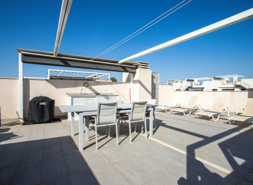 Herverkoop - Penthouse -
Orihuela Costa - Villamartín