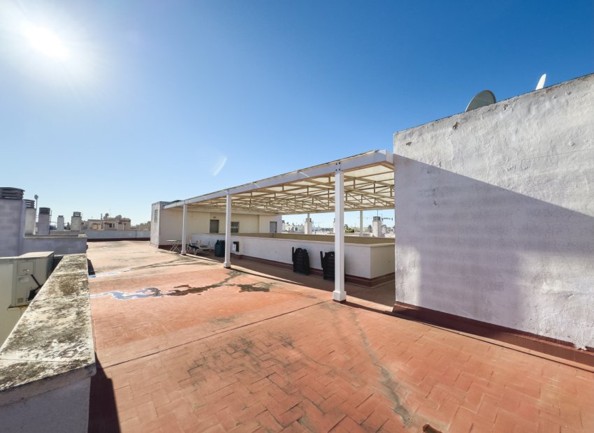 Herverkoop - Penthouse -
Torrevieja