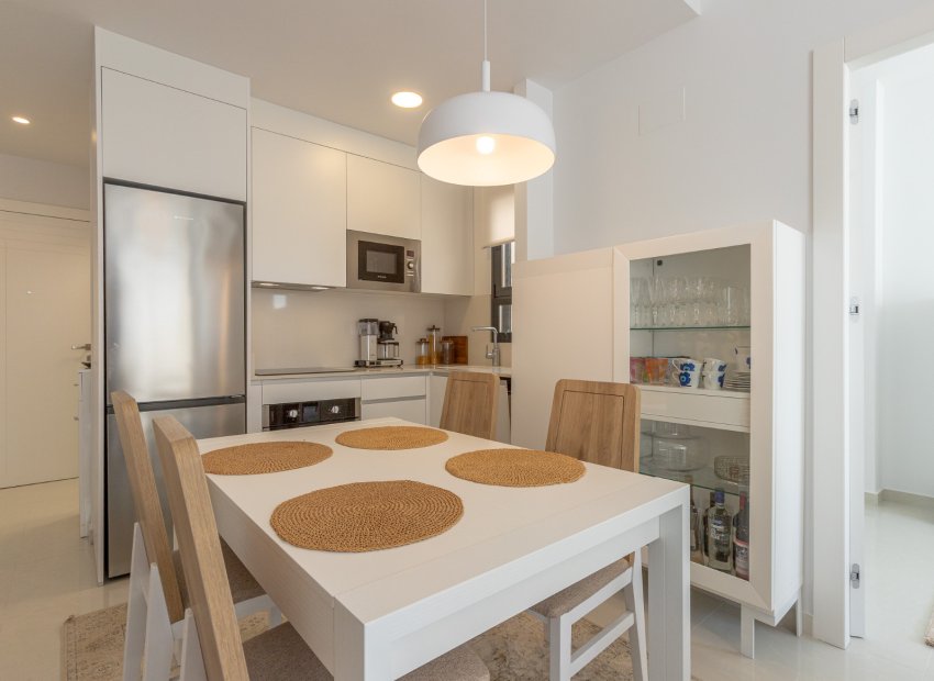 Herverkoop - Penthouse -
Torrevieja