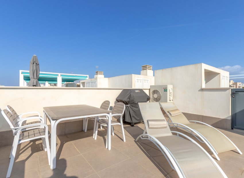 Herverkoop - Penthouse -
Torrevieja