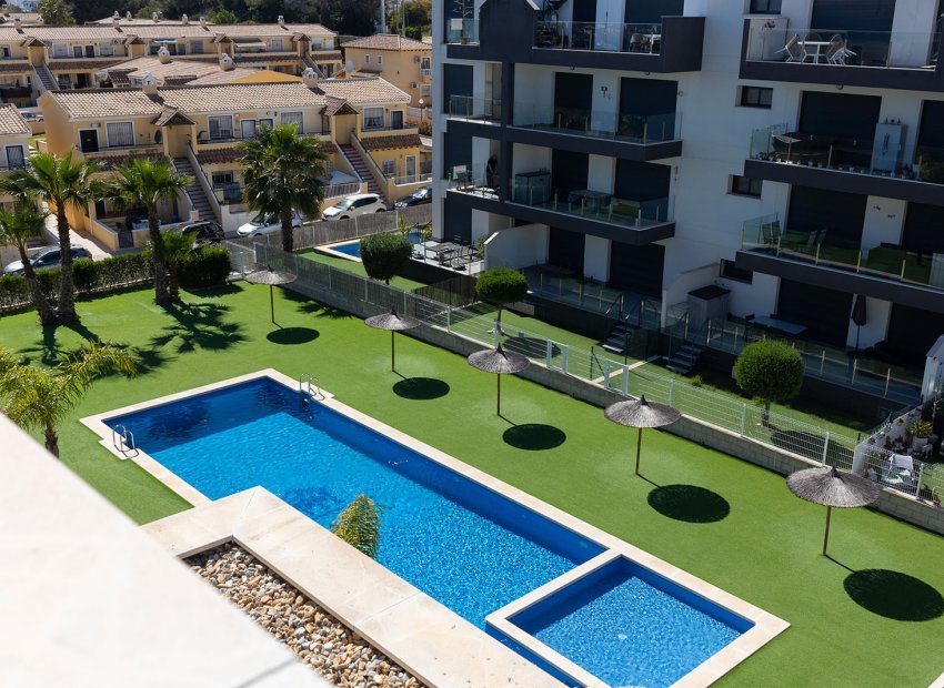 Herverkoop - Penthouse -
Villamartin - Villamartín