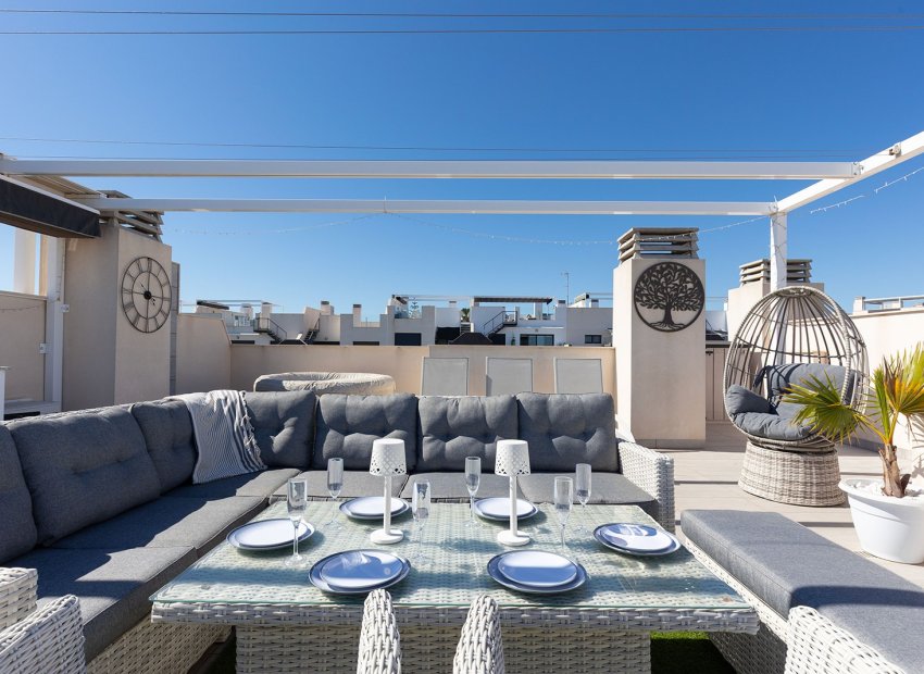 Herverkoop - Penthouse -
Villamartin