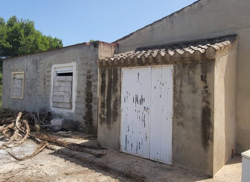 Herverkoop - Renovatie -
Elche - La Hoya