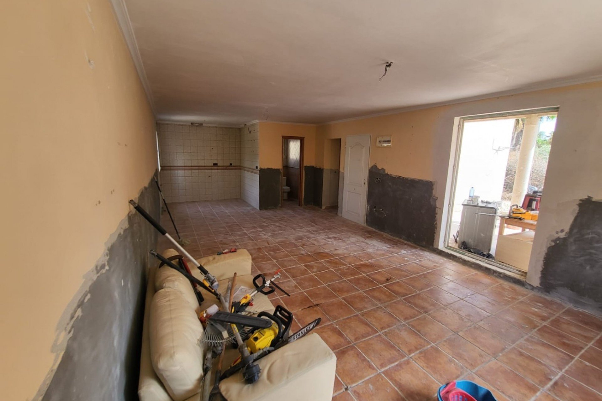 Herverkoop - Renovatie -
Elche - La Hoya