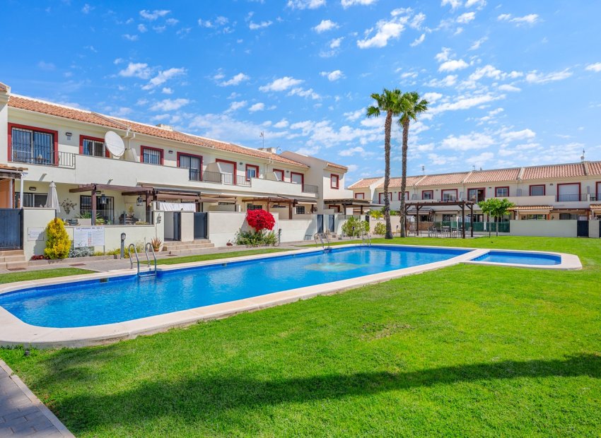 Herverkoop - Rijwoning -
Ciudad Quesada - Rojales - Ciudad Quesada
