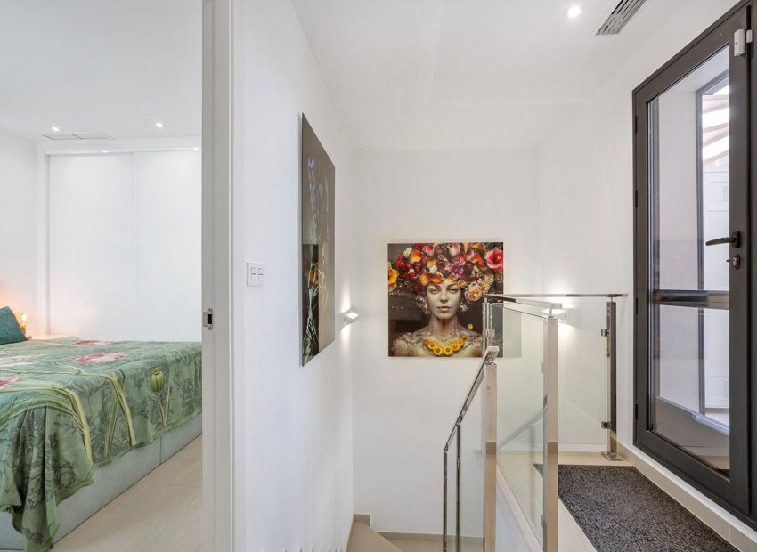 Herverkoop - Rijwoning -
Ciudad Quesada - Rojales - Costa Blanca South