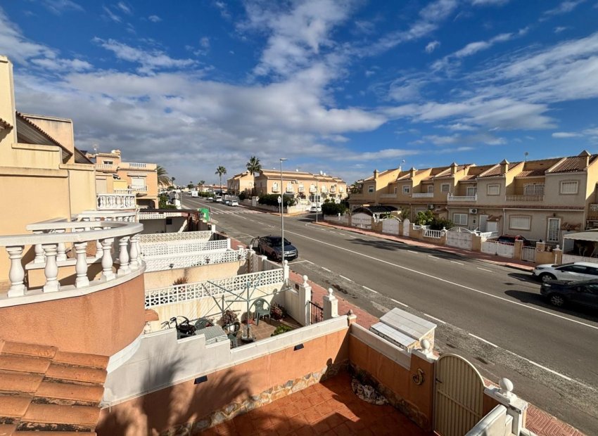 Herverkoop - Rijwoning -
Ciudad Quesada - Rojales - Doña Pepa