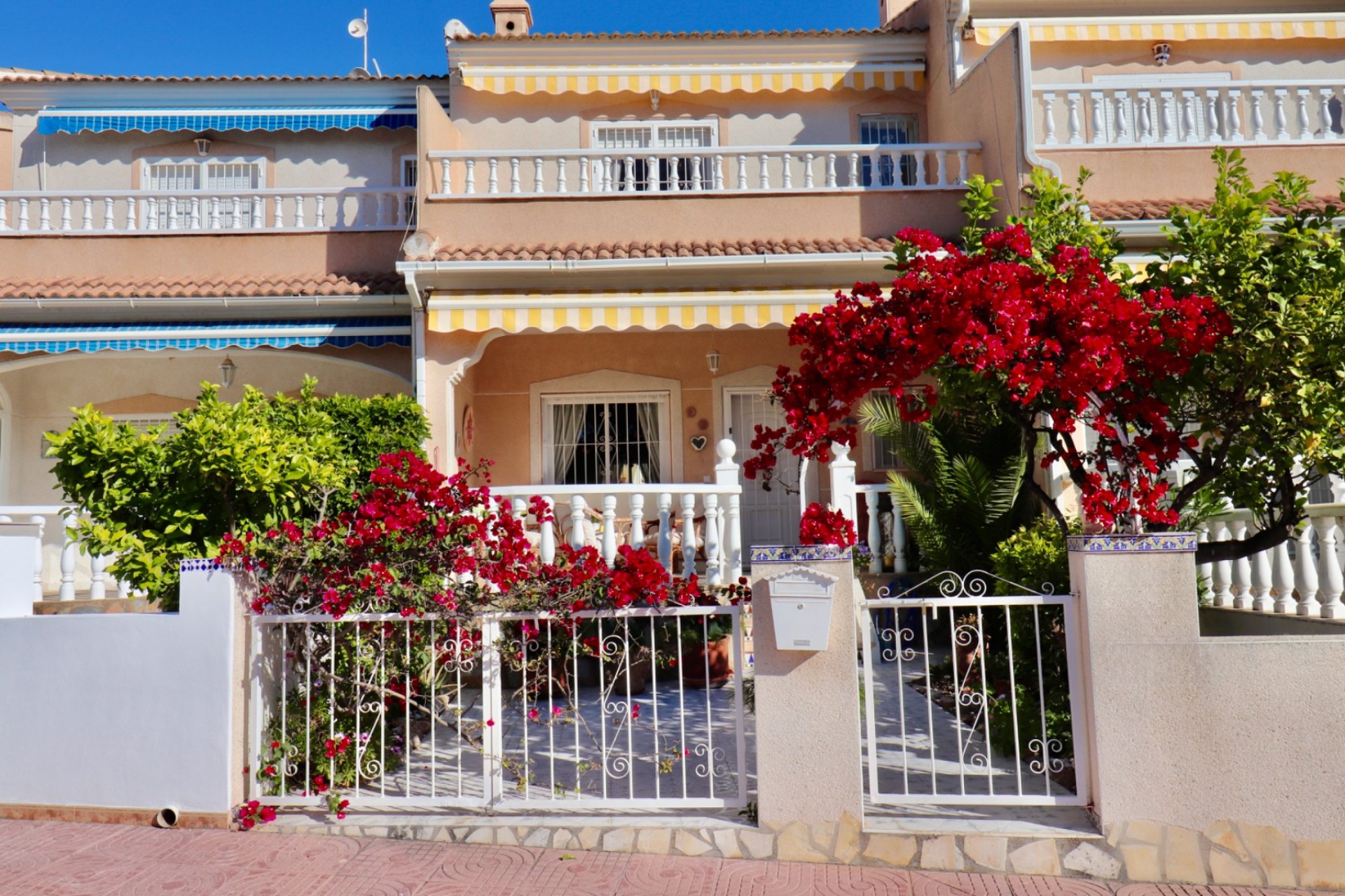 Herverkoop - Rijwoning -
Ciudad Quesada - Rojales - Doña Pepa