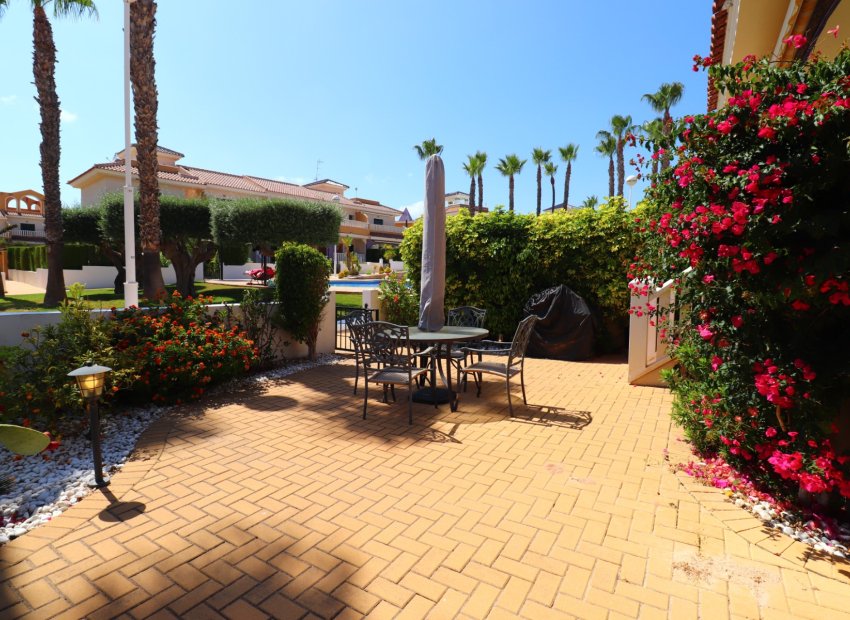 Herverkoop - Rijwoning -
Ciudad Quesada - Rojales - Doña Pepa