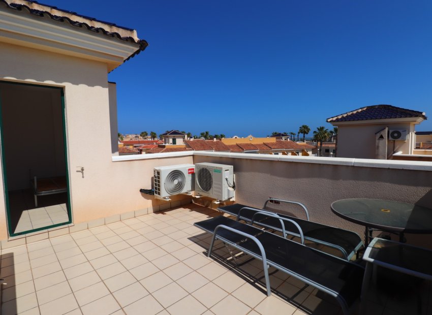 Herverkoop - Rijwoning -
Ciudad Quesada - Rojales - Doña Pepa
