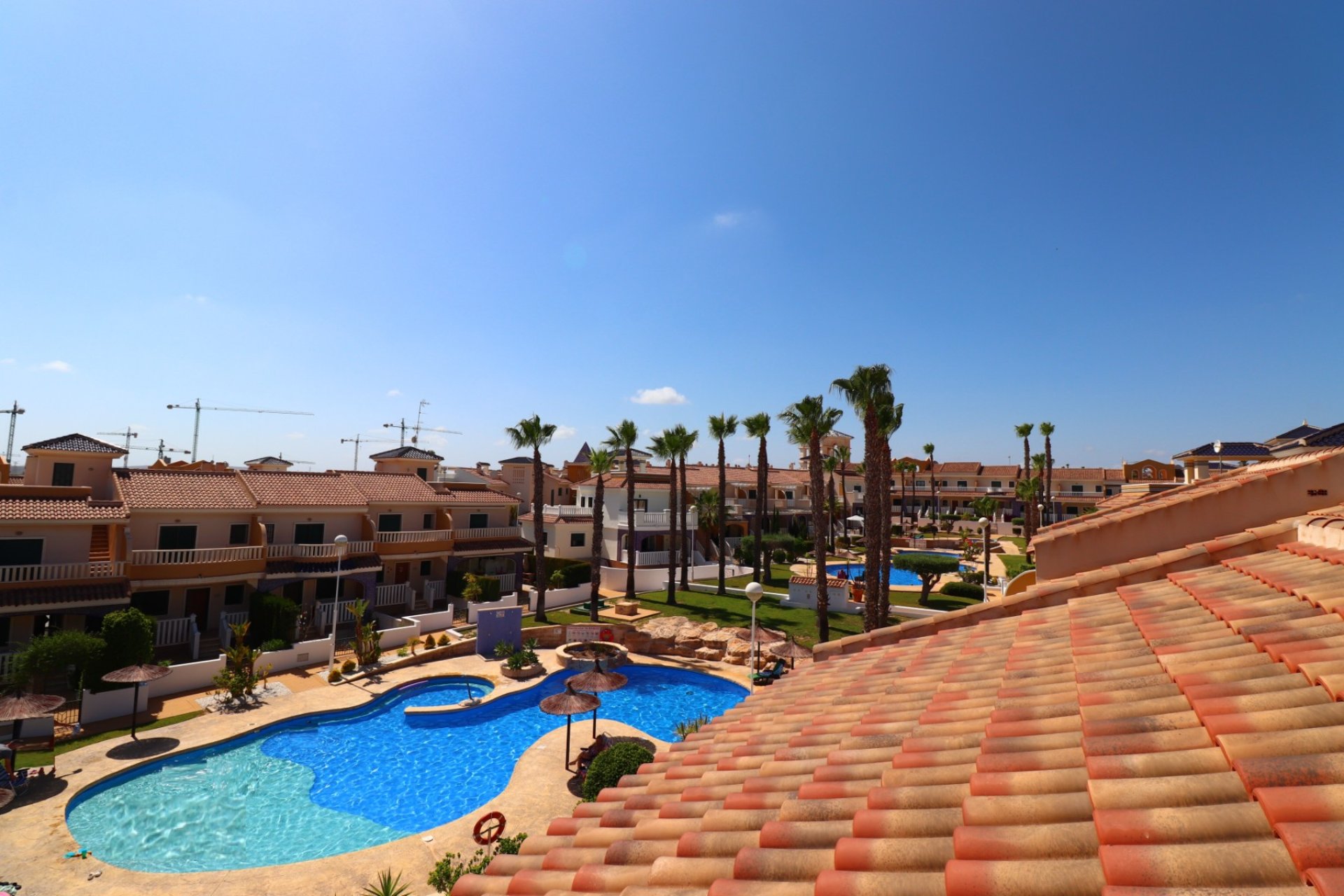 Herverkoop - Rijwoning -
Ciudad Quesada - Rojales - Doña Pepa