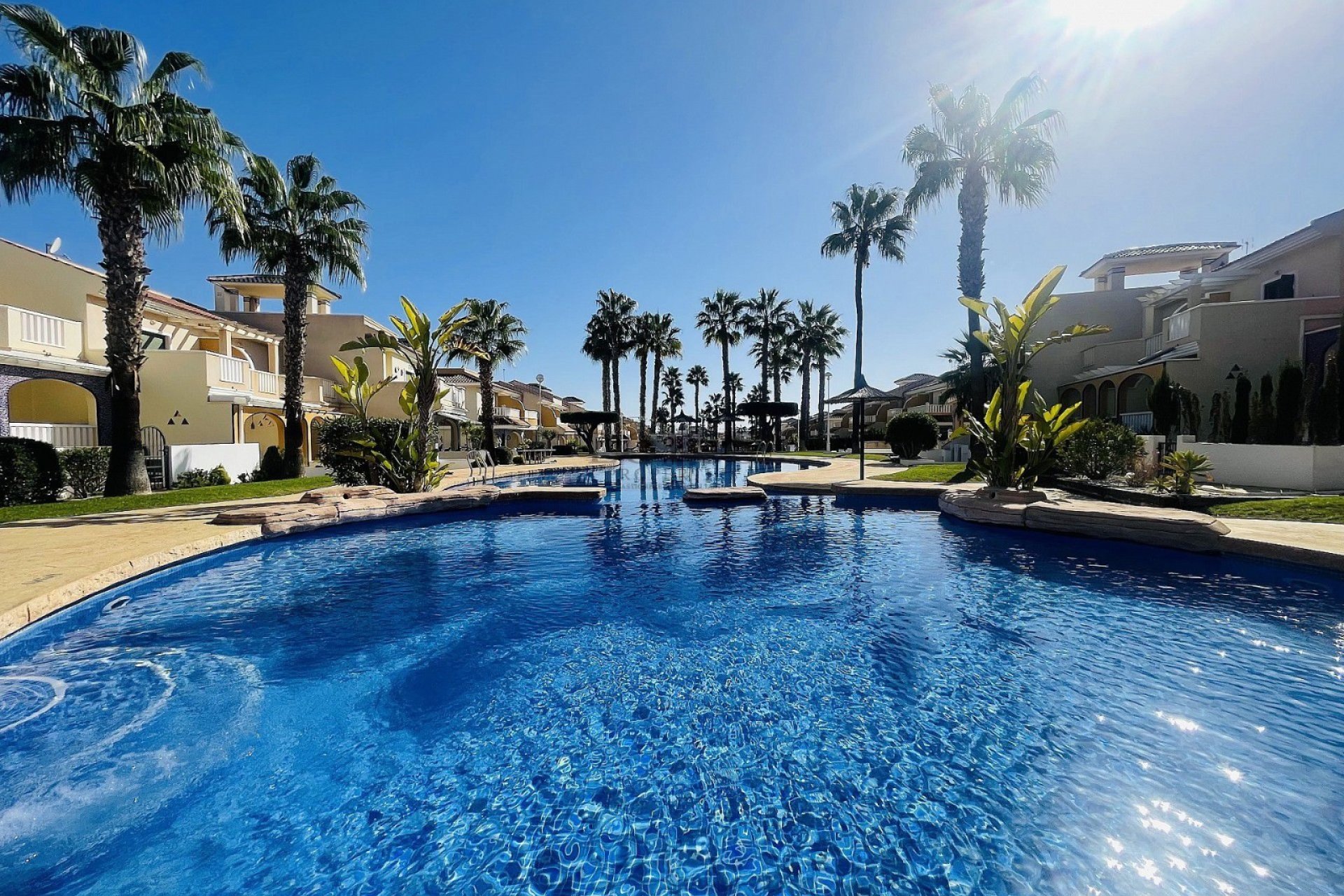 Herverkoop - Rijwoning -
Ciudad Quesada - Rojales - Doña Pepa