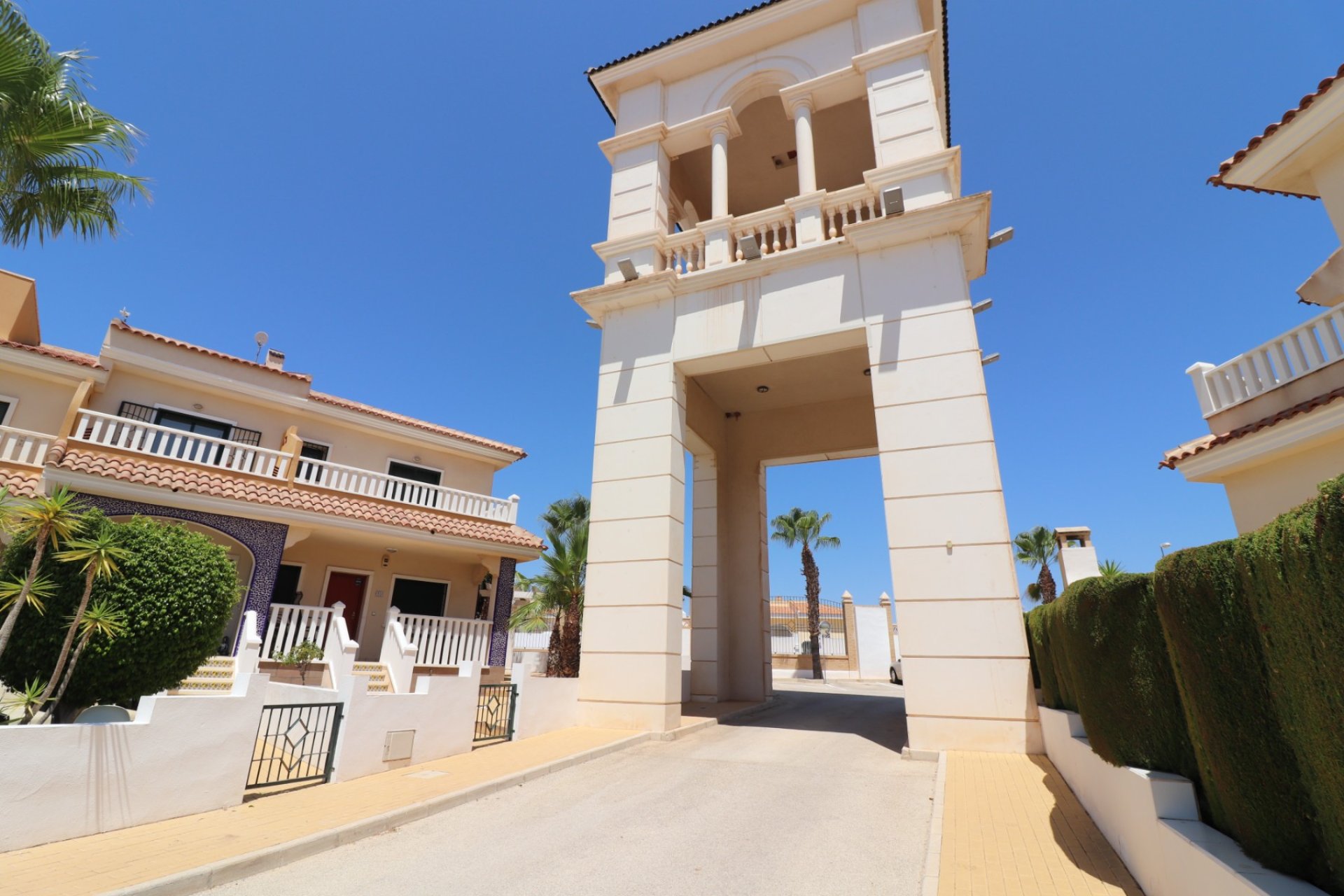 Herverkoop - Rijwoning -
Ciudad Quesada - Rojales - Doña Pepa