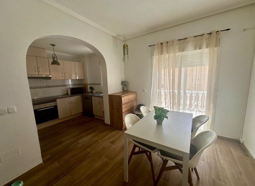 Herverkoop - Rijwoning -
Ciudad Quesada - Rojales - Doña Pepa