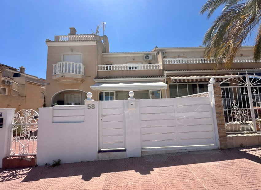 Herverkoop - Rijwoning -
Ciudad Quesada - Rojales - Doña Pepa