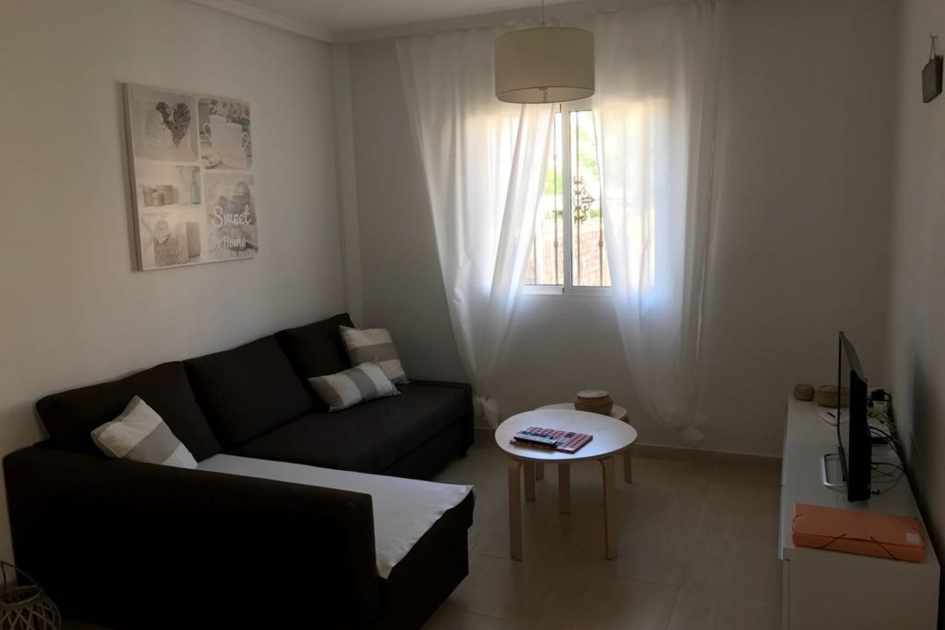 Herverkoop - Rijwoning -
Ciudad Quesada - Rojales - Doña Pepa