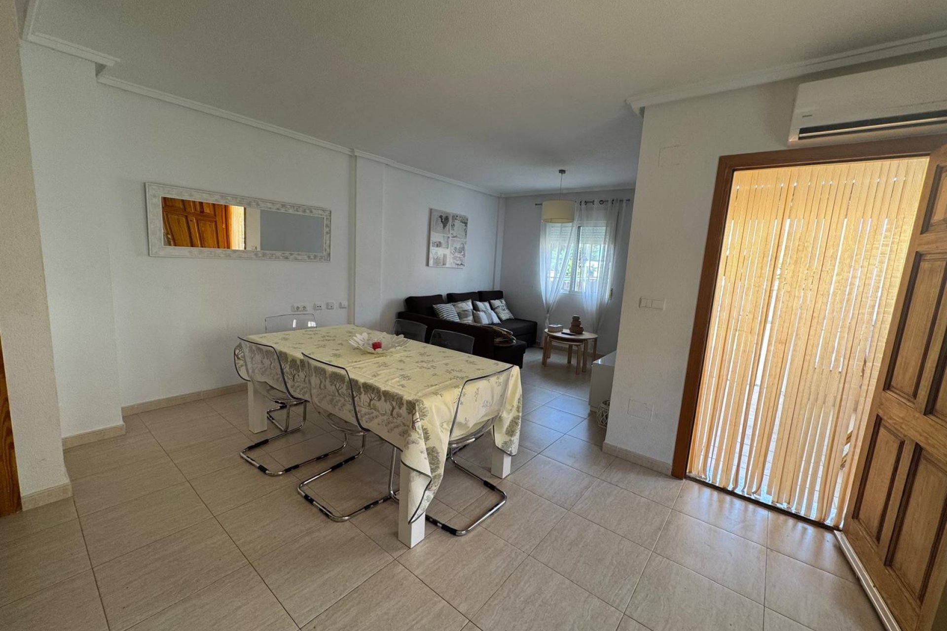 Herverkoop - Rijwoning -
Ciudad Quesada - Rojales - Doña Pepa