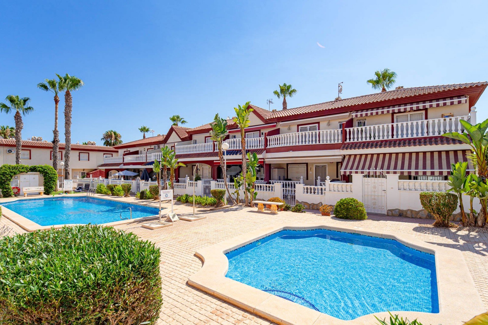 Herverkoop - Rijwoning -
Ciudad Quesada - Rojales - Doña Pepa