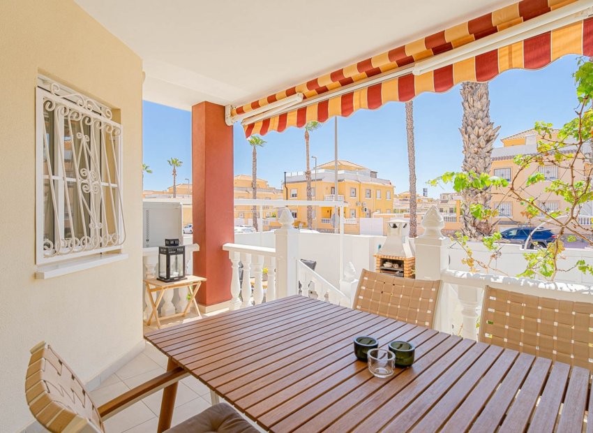Herverkoop - Rijwoning -
Ciudad Quesada - Rojales - Doña Pepa