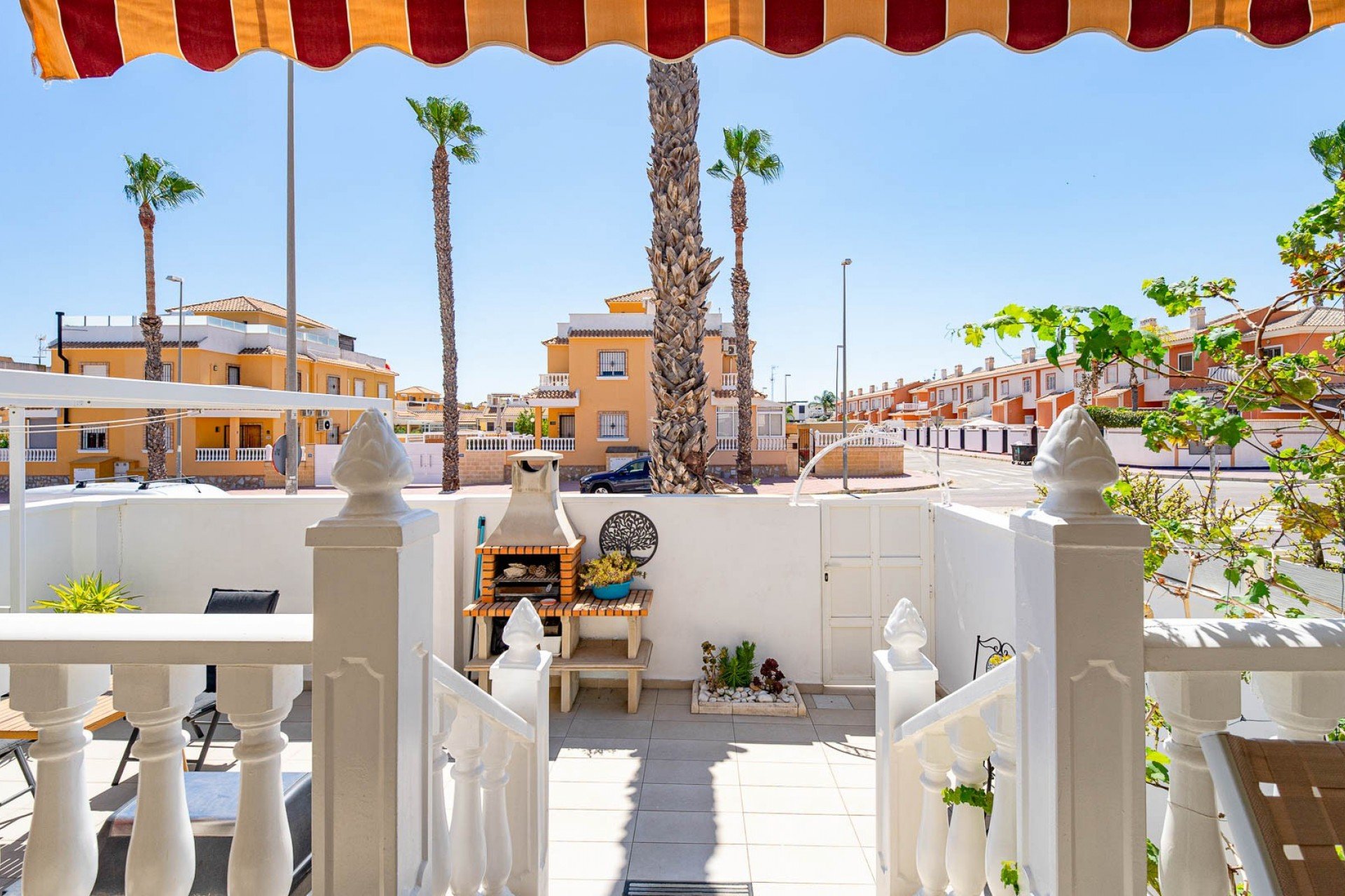 Herverkoop - Rijwoning -
Ciudad Quesada - Rojales - Doña Pepa