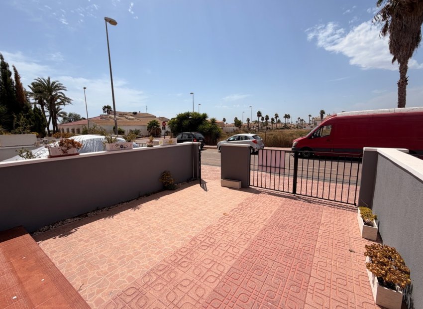 Herverkoop - Rijwoning -
Ciudad Quesada - Rojales - Doña Pepa