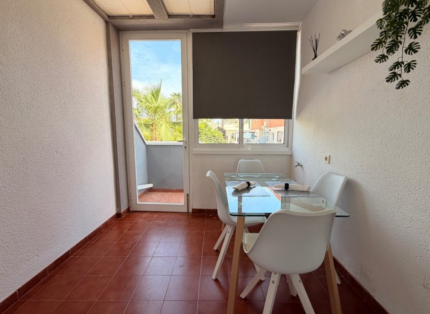 Herverkoop - Rijwoning -
Ciudad Quesada - Rojales - Doña Pepa