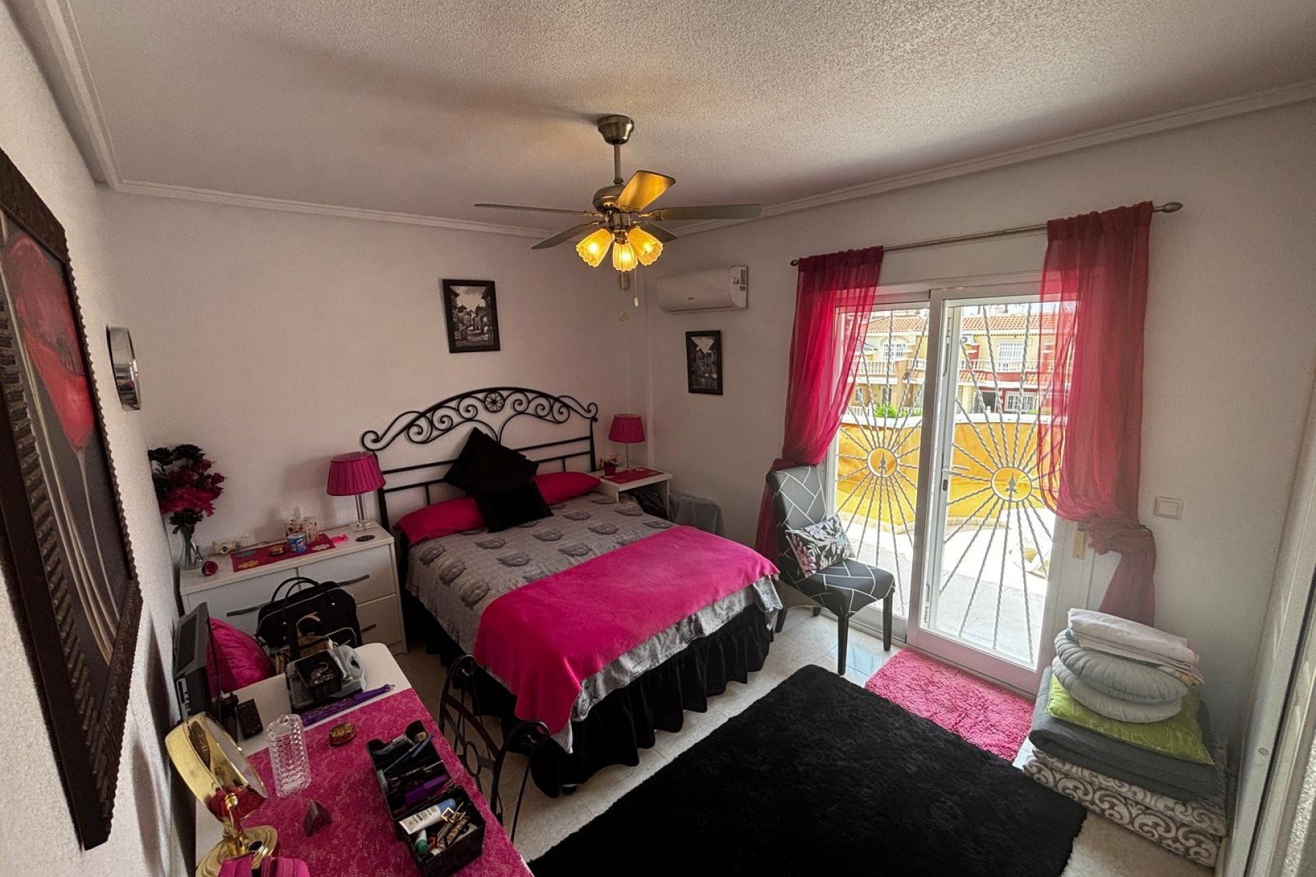 Herverkoop - Rijwoning -
Ciudad Quesada - Rojales - Doña Pepa