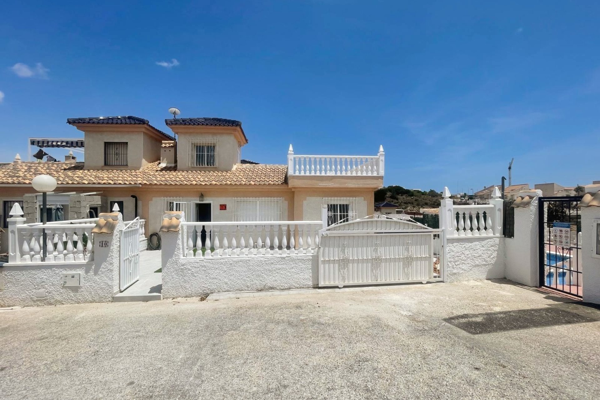 Herverkoop - Rijwoning -
Ciudad Quesada - Rojales - La Marquesa Golf