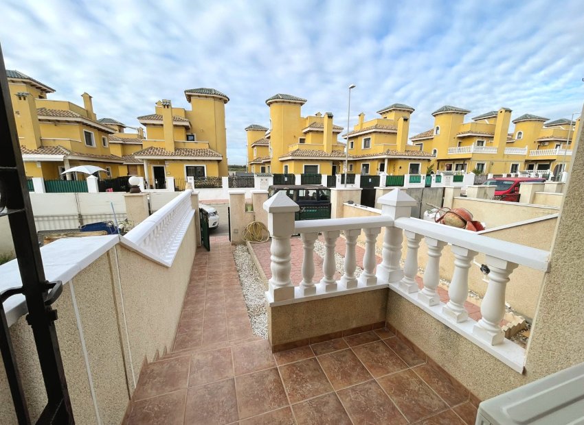 Herverkoop - Rijwoning -
Ciudad Quesada - Rojales - Lo Marabú