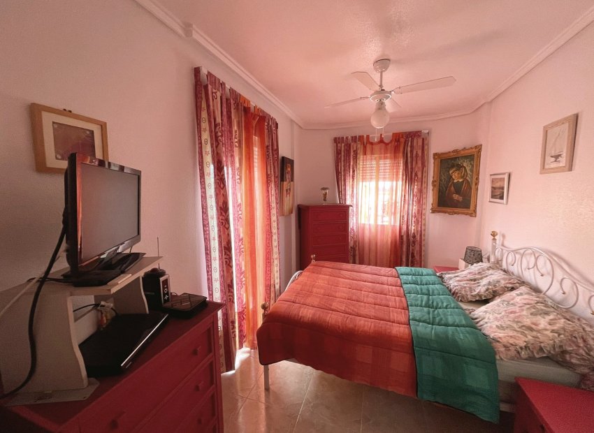 Herverkoop - Rijwoning -
Ciudad Quesada - Rojales - Lo Marabú
