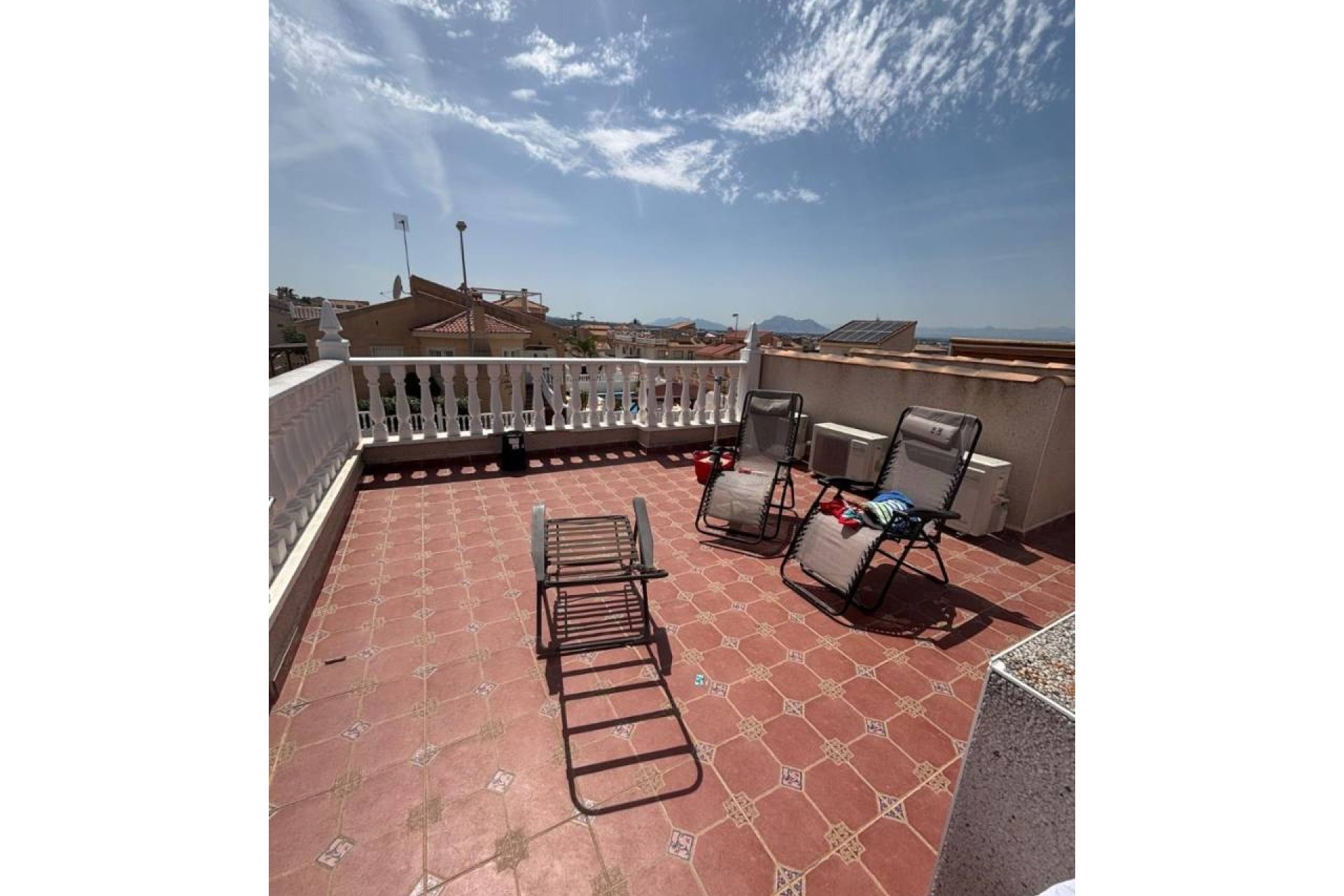 Herverkoop - Rijwoning -
Ciudad Quesada - Rojales - Rojales
