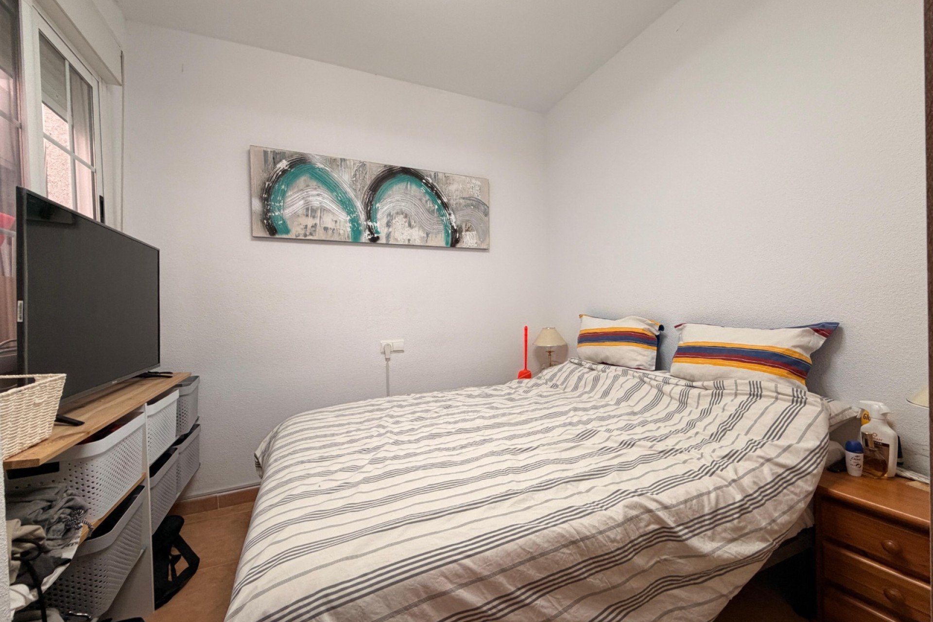 Herverkoop - Rijwoning -
El Raso