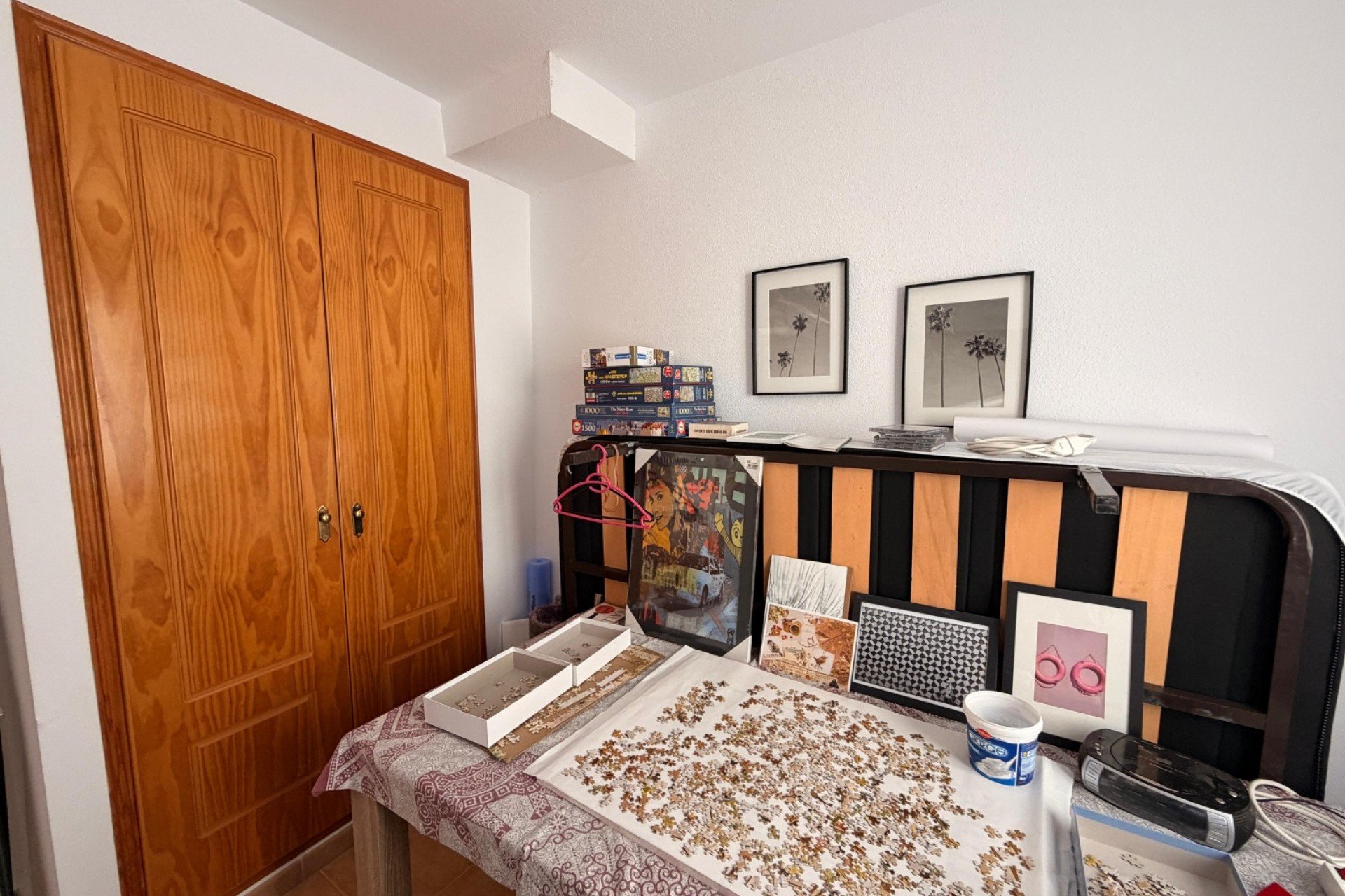 Herverkoop - Rijwoning -
El Raso