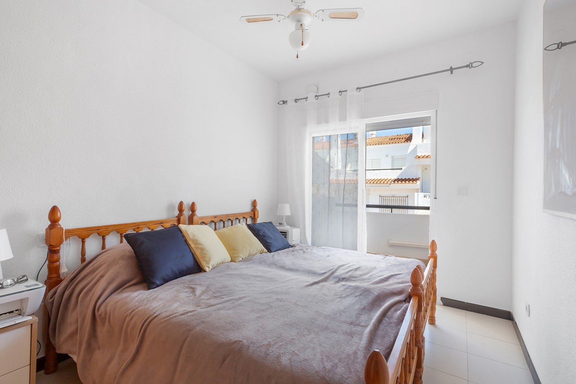 Herverkoop - Rijwoning -
La Mata