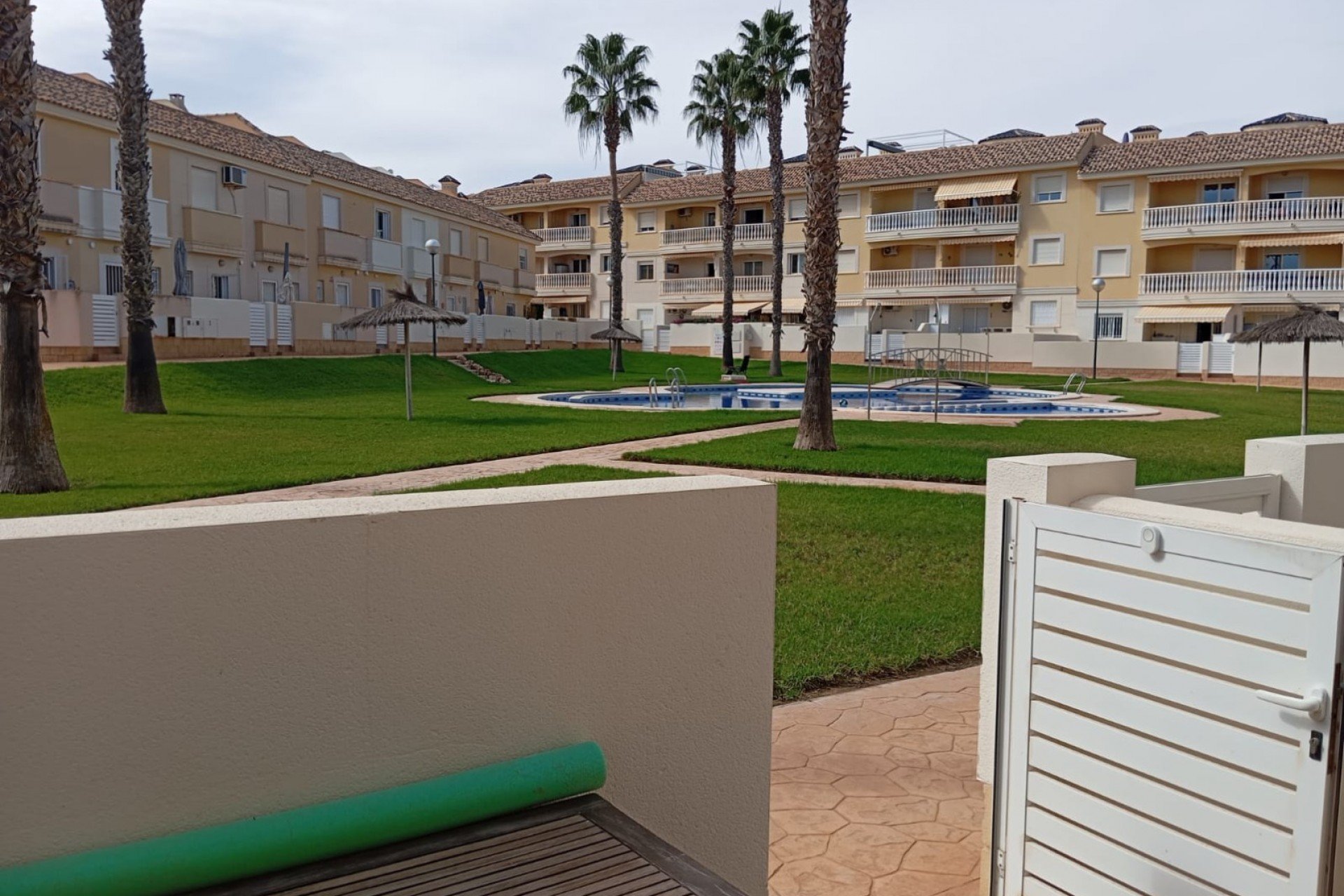 Herverkoop - Rijwoning -
Orihuela Costa - Lomas de Cabo Roig