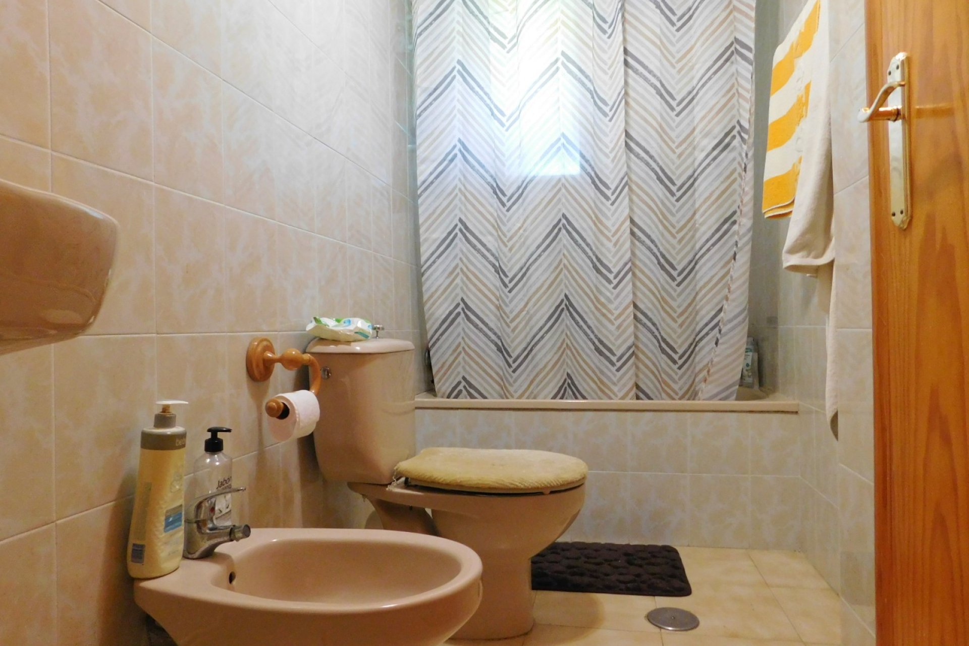 Herverkoop - Rijwoning -
Torrevieja - Lago Jardin