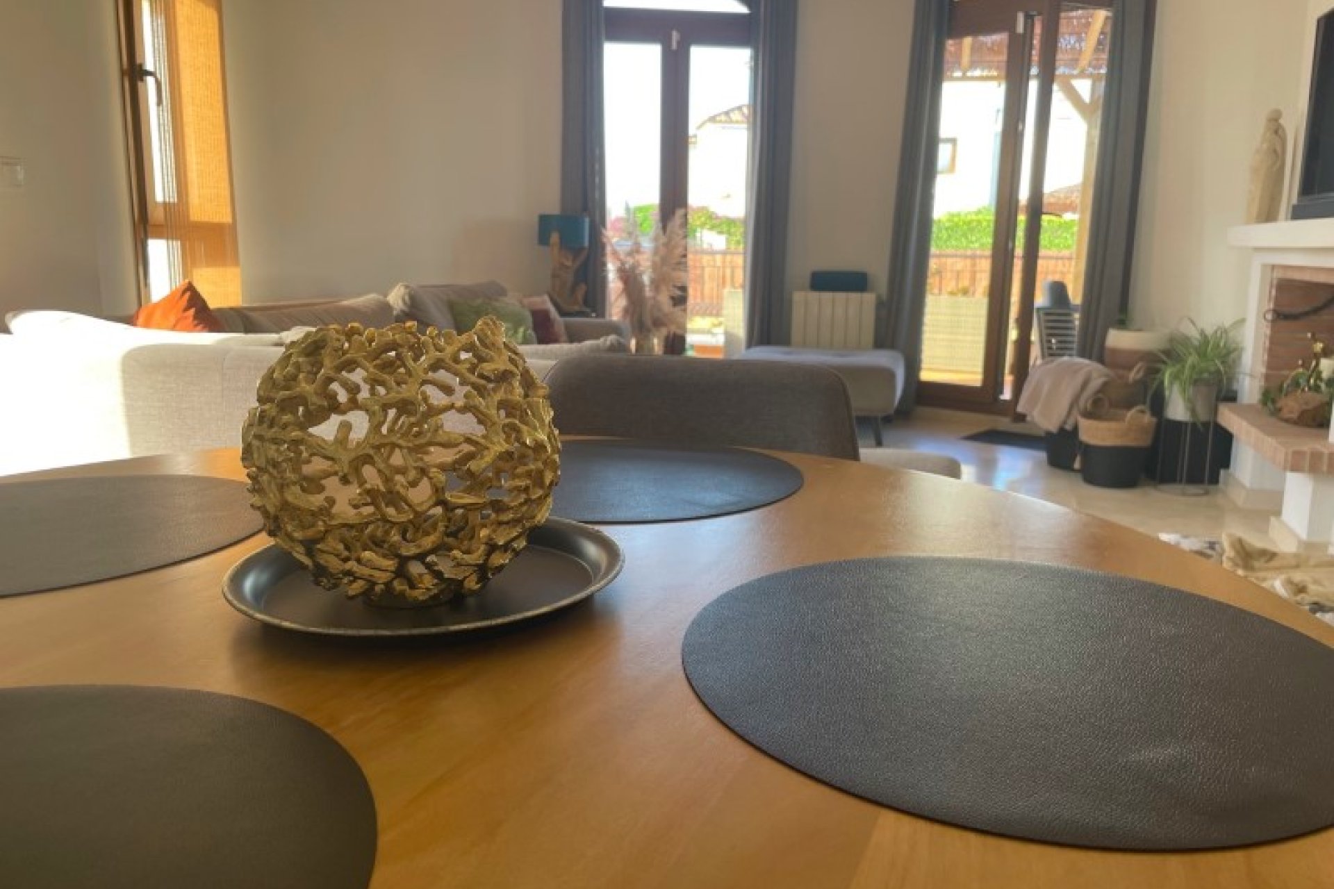 Herverkoop - Vrijstaande woning / Villa -
Algorfa