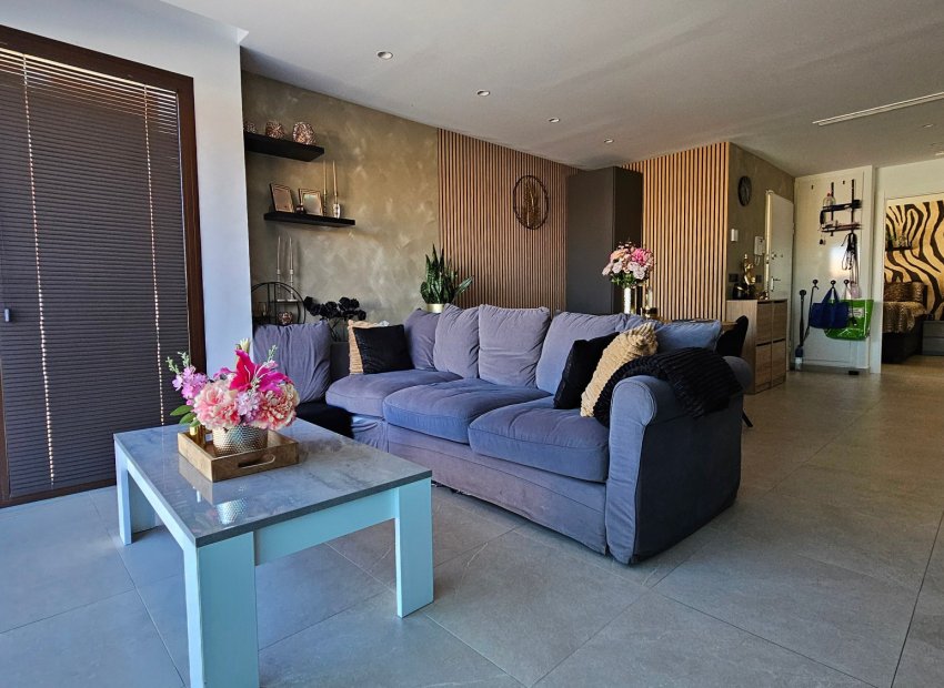 Herverkoop - Vrijstaande woning / Villa -
Algorfa